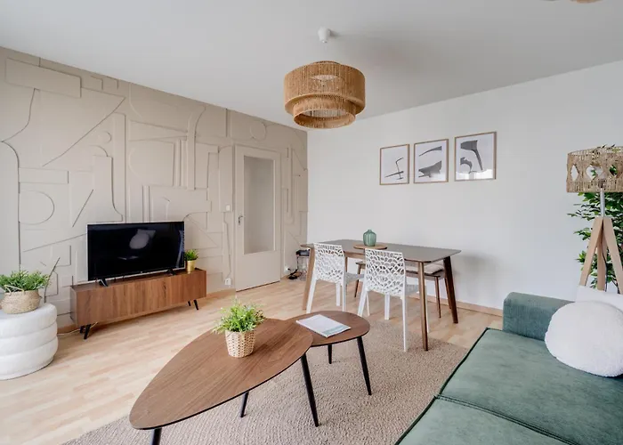 Elegance, Charme Et Confort Διαμέρισμα